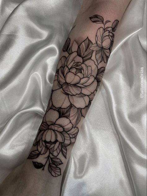 Peonies Tattoo Arm, Floral Black Work Tattoo, Blackwork Peony Tattoo, Dark Flower Tattoos, Floral Arm Sleeve Tattoo, Large Flower Tattoo, Flower Arm Sleeve Tattoo, Flower Tattoos Arm, Rose Forearm Tattoo