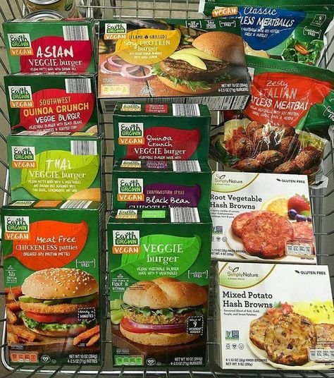 Grocery Inspiration, Vegan Snacks To Buy, Vegan Aldi, Pescatarian Food, Accidentally Vegan Foods, Shopping At Aldi, Vegan Food List, Aldi Store, Alpha Gal