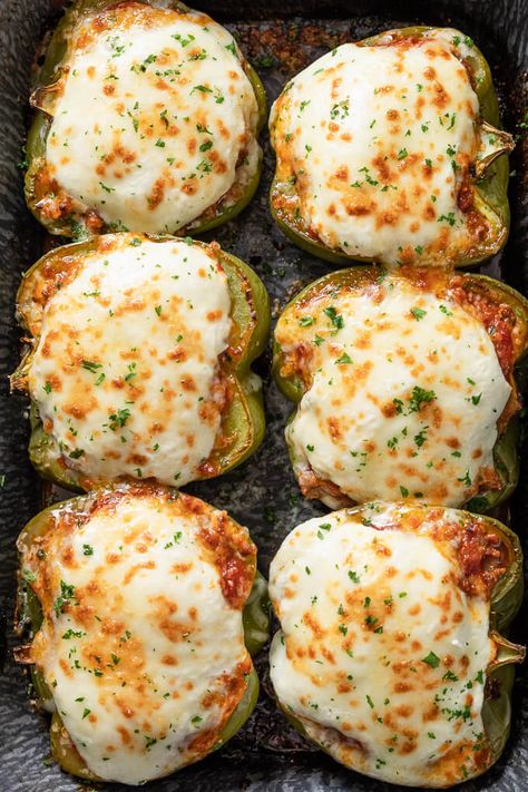 Beef And Ricotta Recipes, Stuffed Peppers With Ground Beef, Keto Lasagne, Lasagna Stuffed Peppers, Keto Lasagna, Ricotta Recipes, Low Carb Diets, Keto Meal Prep, Healthy Low Carb Recipes