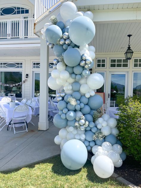 Balloon Garland Blue And White, Blue And Neutral Balloon Garland, Light Blue And White Balloon Garland, Muted Blue Balloon Garland, Light Blue Balloon Decorations, Blue Grey White Balloon Garland, Dusty Blue Decorations Party, Dusty Blue Bridal Shower Backdrop, Blue Theme Engagement Party