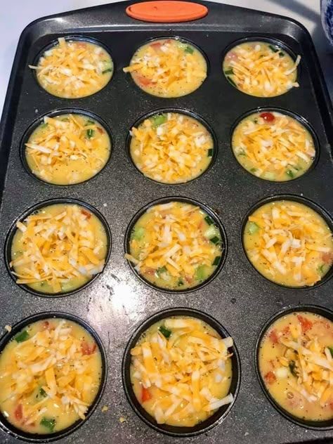 Egg Bake Cups, Western Omelette, Breakfast Energy, Western Breakfast, Baked Egg Cups, Omelette Recipe Easy, Egg Cups Breakfast, Egg Bites Recipe, Baked Egg