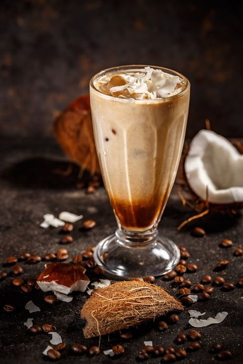 Coconut Caramel Iced Latte – Rohi Coffee Coffee With Coconut Milk, Caramel Iced Latte, Coconut Milk Coffee, Coconut Latte, Coconut Milk Uses, Coffee Frappuccino, Caramel Coconut, Coffee Milkshake, Coffee Aroma