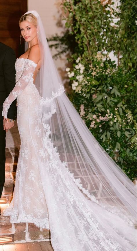 Dreamy Wedding Dress, Dream Wedding Decorations, Classy Wedding Dress, Pretty Wedding Dresses, Fancy Wedding Dresses, Dream Wedding Ideas Dresses, Classy Wedding, Long Wedding Dresses, Dreamy Wedding