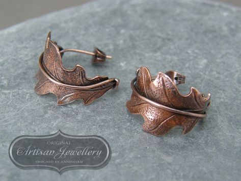 Leaf Earrings Unique Copper Hoops Hoop Earrings Oak | Etsy Oak Leaf Jewelry, Leaf Earrings Stud, Oak Leaf Earrings, Oak Leaf Necklace, Unique Hoop Earrings, Copper Leaf, Botanical Jewelry, Fall Earrings, Oak Leaves