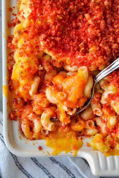 Hot Cheeto Mac And Cheese, Cheetos Mac And Cheese Recipe, Hot Cheetos Mac And Cheese, Cheetos Recipe, Cheetos Mac And Cheese, Easy Homemade Cheese, Creamy Mac And Cheese Recipe, Mac Recipes, Flamin Hot Cheetos