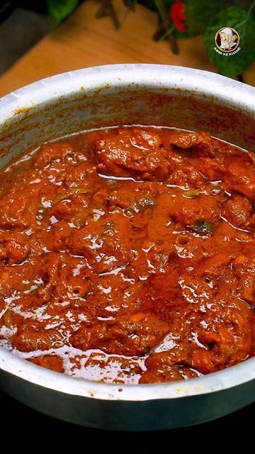 Chicken Hyderabadi, Hyderabadi Food, Easy Iftar Recipes, Red Chilli Sauce, Green Chilli Sauce, Tandoori Recipes, Chicken Starter Recipes, Garam Masala Powder, Iftar Recipes