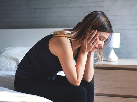 10 Causes of Dizziness Before Your Period Home Remedies For Dizziness, 2 Months Pregnant, Menstrual Migraines, Dizziness Causes, Multiple Sclerosis Symptoms, Early Stages Of Pregnancy, Migraine Triggers, دورة شهرية, Progesterone Levels