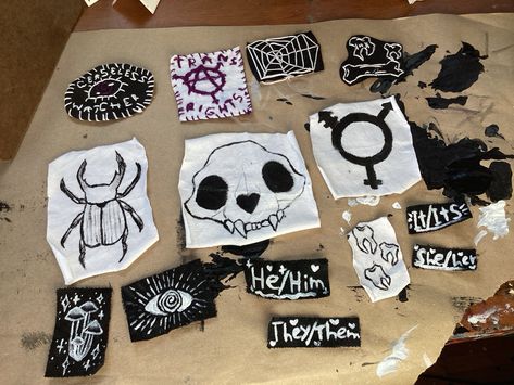 Patch For Jacket, Patches For Pants, Patch Inspo Punk, Ideas For Patches, Patch Pants Punk Ideas, Where To Put Patches, Horror Movie Patches, Things To Do With Scrap Fabric, Hand Made Patches