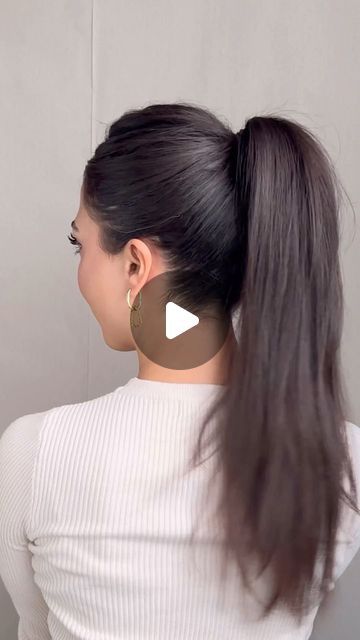 How To Tie A Ponytail, How To Tie Ponytail, Perfect Ponytail Tutorial, Ponytail Hack, Easy Ponytail, Ponytail Tutorial, Perfect Ponytail, A Ponytail, Volume Hair