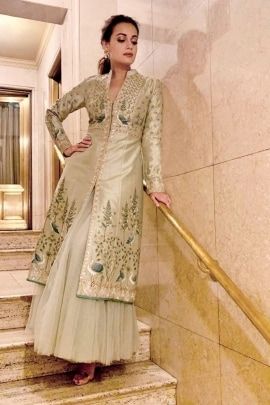 Celebrity Style Collection | Stars Wearing Anita Dongre Dia Mirza, Indian Designer Suits, Anita Dongre, Gaun Fashion, Salwar Kamiz, Indian Bridal Dress, Indian Gowns Dresses, Kurti Designs Party Wear, Indian Gowns