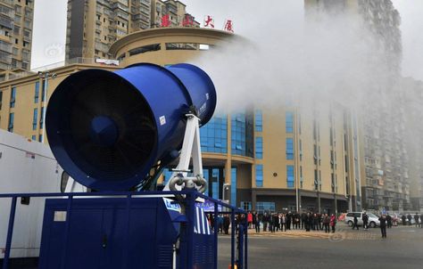 War on Pollution: Chinese city uses giant water cannons to blast smog away https://t.co/gqEH8jOsFX https://t.co/gvndApW6s1 Thermal Power Plant, Chinese City, Environmental Technology, Water Cannon, Pure Air, Changsha, Hydraulic Cylinder, Water Consumption, Hydraulic Pump