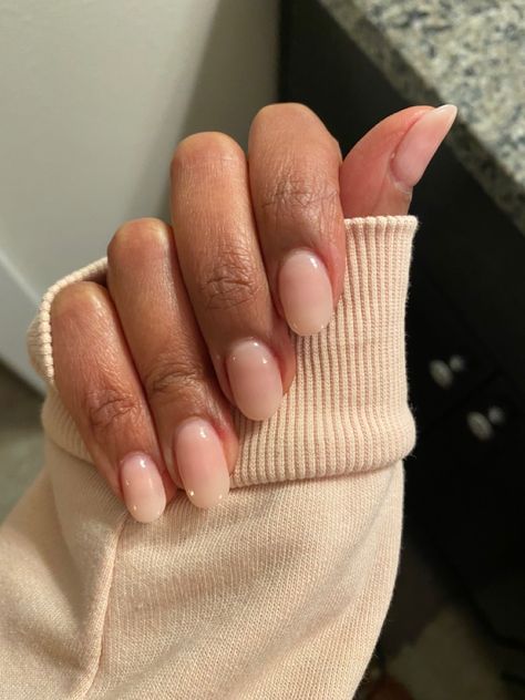 Powder Nail Inspiration, Short Natural Dip Powder Nails, Dip Nails Medium Length, Deep Nails Powder, Translucent Dip Powder Nails, Natural Nails Dip Powder Designs, Natural Powder Nails, Dip Powder Extension Nails, Dip Powder Nails Short Round