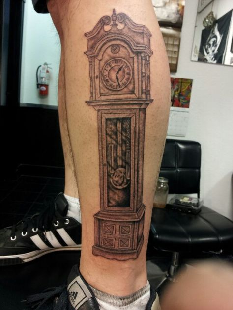 Teds grandfather clock Grandfather Clock Tattoo For Women, Traditional Grandfather Clock Tattoo, Old Fashion Clock Tattoos, Grandfather Clock Sketch, Grandfather Clock Tattoo, Grandfather Clock Face, Spooky Grandfather Clock, Shoulder Tattoos For Females, Small Horse Tattoo