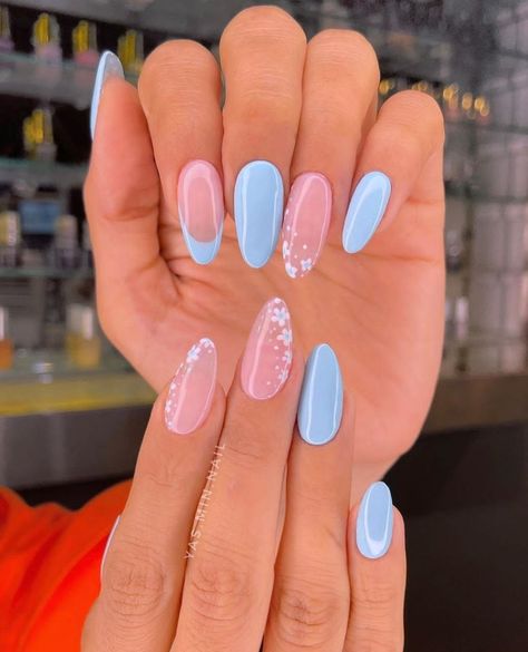 Mint Green Nail Designs, Pink Blue Nails, Grad Nails, Blush Pink Nails, Mint Green Nails, Blue And White Nails, Green Nail Art, Baby Blue Nails, Green Nail Designs