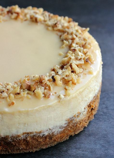 Carrot Cake Cheesecake Recipe, Carrot Cheesecake, Carrot Cake Ingredients, Carrot Cake Cheesecake, Homemade Goodies, Cake Cheesecake, Cheesecake Cake, Cheesecake Desserts, Easy Cheesecake