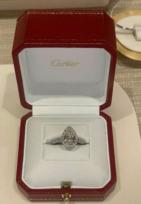 Dhgate Finds, Cartier Diamond Rings, Cartier Wedding Rings, خواتم خطوبة, Xoxo Jewelry, Pear Cut Diamond Ring, Dream Wedding Ring, Dream Wedding Decorations, Cute Engagement Rings