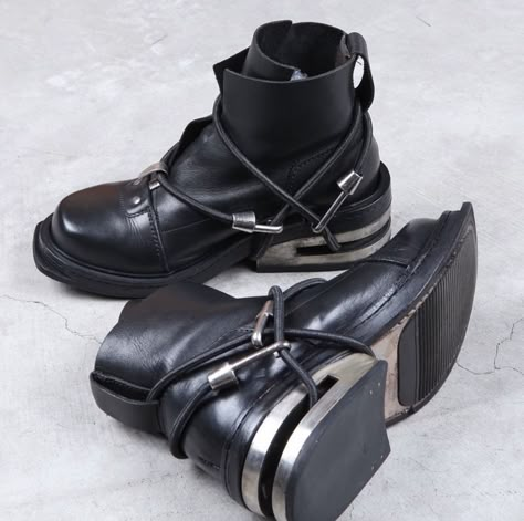 Western Boots For Women, Dirk Bikkembergs, Mountaineering Boots, Black Heel, Swag Shoes, Ski Boots, Dream Shoes, Black Vintage, Mid Calf Boots