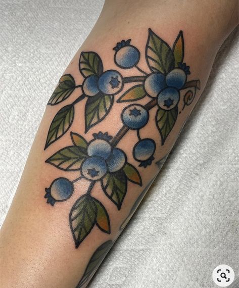 Maine Tattoo, Strawberry Tattoo, Fruit Tattoo, Traditional Tattoo Inspiration, American Traditional Tattoo Ideas, Traditional Tattoo Ideas, Food Tattoos, Western Tattoos, Traditional Tattoo Sleeve