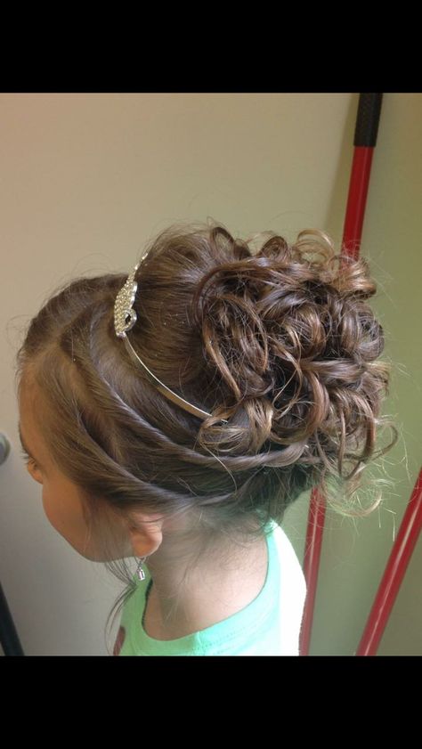 Little girl Updo Girls Pageant Hair, Pageant Hair Updo, Girls Updo Hairstyles, Wedding Hairstyles For Girls, Girls Updo, Pageant Hair, Black Hair Updo Hairstyles, Hair Essentials, Flower Girl Hairstyles