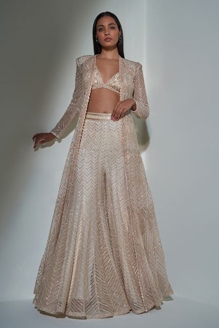 Sharara With Long Jacket, Sharara With Jacket, Sangeet Outfits For Women, Golden Lengha, Sharara Jacket, Ritika Mirchandani, Gorgeous Lehengas, Net Jacket, Jacket Style Kurti