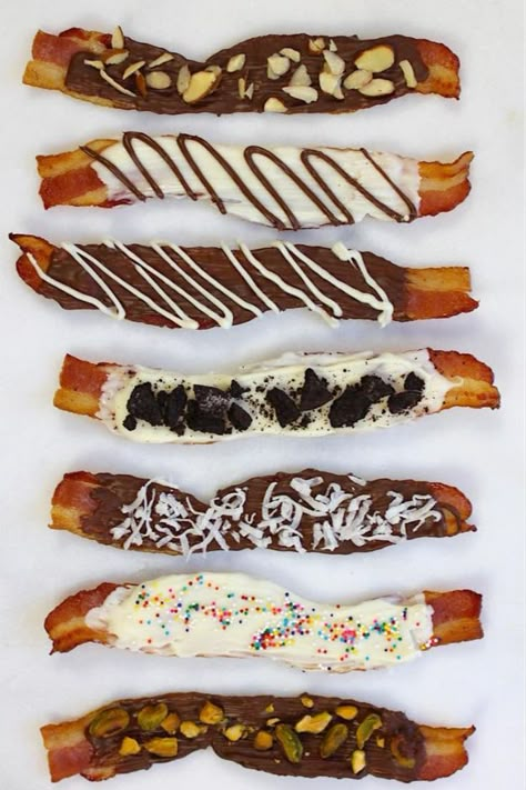 Chocolate Dipped Bacon, Bacon Candy, Bacon Bar, Bacon Desserts, Bacon Treats, Chocolate Covered Bacon, Boil Recipes, State Fair Food, Chocolate Bacon