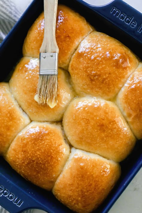 Farmhouse On Boone Dinner, Sourdough Ideas, Sourdough Dinner, Sourdough Dinner Rolls, Dinner Rolls Easy, Best Chicken Pot Pie, Sourdough Rolls, Farmhouse On Boone, Recipe Using Sourdough Starter