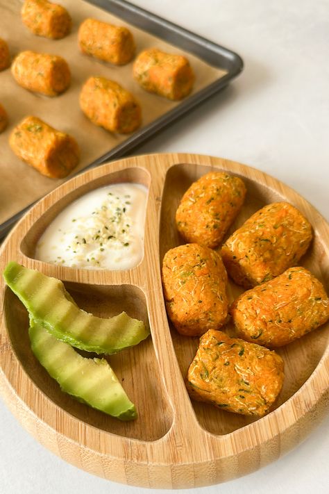 Sweet Potato Zucchini Tots - Feeding Tiny Bellies Tiny Bellies, Sweet Potato Zucchini, Potato Zucchini, Sweet Potato Tots, Zucchini Tots, Potato Tots, Weaning Foods, Easy Baby Food Recipes, Baby Led Weaning Recipes