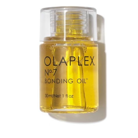 A highly-concentrated, weightless reparative styling oil. Dramatically increase shine, softness, and color vibrancy. Minimizes fly-aways and frizz. Provides heat protection of up to 450°. Shopping Wishlist Aesthetic, Selfcare Wishlist, Olaplex Oil, Christmas List Items, Olaplex Products, Bonding Oil, Wishlist Ideas, Best Hair Oil, List Ideas