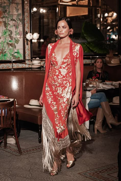 resort wear + Johanna Ortiz | Julie de la Playa Printed Summer Dresses, Johanna Ortiz, Maxi Dress Online, فستان سهرة, Mode Inspo, Style Maxi Dress, Mode Vintage, Dress Material, Look Chic