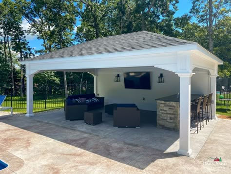 With a privacy wall on your new Ridgefield Pavilion, you can mount a TV for a cool place to enjoy an outdoor movie after swimming in the pool. Pictured: 16' x 24' Ridgefield Pavilion with 24' shiplap privacy wall, Ellington, CT. Thanks to our customers for sending in these pics. Backyard Pool Cabana, Pool Cabana Ideas, Backyard Cabana, Cabana Ideas, Cabana Design, Pool House Shed, Pool Gazebo, Pool House Ideas, Pool Pavilion