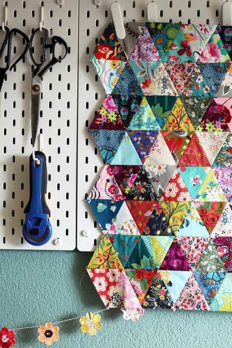 what became of my Scrap Triangles — Stitched in Color Epp Diamonds, Stash Ideas, Triangle Quilt Pattern, Quilt Stories, Crumb Quilt, Sewing Easy, English Paper Piecing Quilts, Scrap Fabric Crafts, Scrappy Quilt Patterns