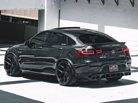 GLC 63 AMG coupe Mercedes Gle 63 Amg, Gle 63 S Coupe, Mercedes Benz Gle Amg, Benz Gle Coupe, Mercedes Benz Gle Coupe, Benz Suv, Mercedes Benz World, Mercedes Glc, Gle Coupe