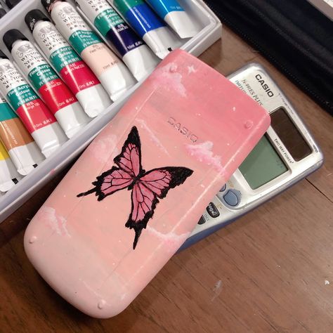 #calculator #calculatorpaint #painting #art #acrylic #drawing #butterfly #softaesthetic #soft #aesthetic #clouds #candy Calculator Painting Ideas, Calculator Painting, Paintings Tumblr, Drawing Butterfly, Calculator Design, Acrylic Drawing, Aesthetic Clouds, Phone Case Diy Paint, Paint Calculator