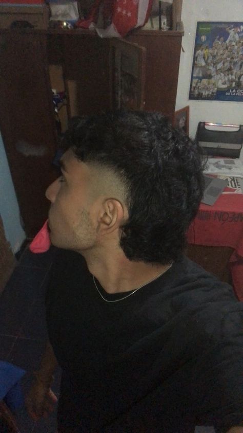 Skin Fade Mullet Men, Edger Mullets, Men’s Burst Fade Mullet, Low Taper Burst Fade, Haircut For Men Mullet, Mullet Burst Fade Men, Bust Fade Mullet, Curly Burst Fade Mullet, Low Burst Fade Haircut Mullet