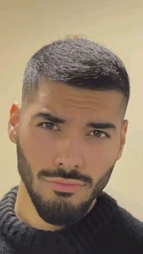 Short Hair Ideas For Men, Full Beard Styles For Men, Buzz Cut Mens, Full Beard Styles, Modern Beard Styles, Long Crew Cut, Buzzcut Men, Long Buzz Cut, Short Beard Styles