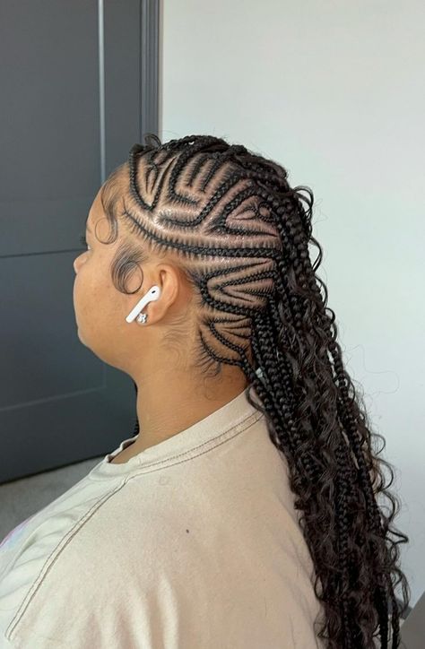 Braided Mohawk Black Hair, Mohawk Braids, Heat Hairstyles, Braided Mohawk Hairstyles, Braided Mohawk, Latest Braided Hairstyles, Hairstyles For Black Women Cornrows, Hair Braid Patterns, Black Women Cornrows