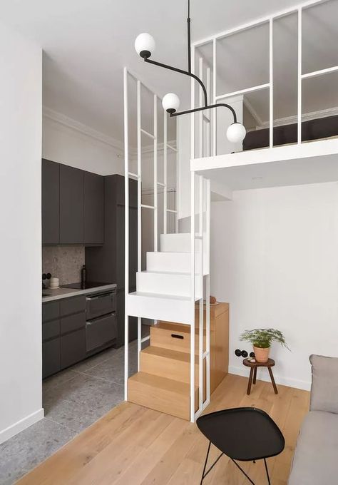 Small Parisian Apartment, Mezzanine Loft, Space Saving Staircase, Small Staircase, Tiny Studio Apartments, Loft Stairs, Deco Studio, Attic Stairs, Stair Case