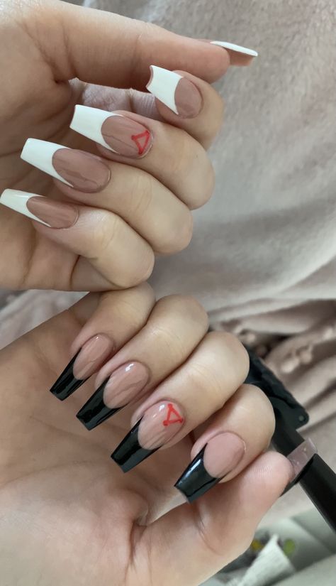 Megumi demon dogs #anime #animenails #jujutsukaisen #megumi #megumifushiguro #animeartworks Nails Acrylic Anime Inspired, Jujutsu Kaisen Nails Acrylic, Anime Themed Nails Acrylic, Simple Anime Nail Designs, Megumi Nails Jjk, Anime Themed Nails Simple, Uraraka Nails, Killua Nails Design, Anime Inspired Nails Simple