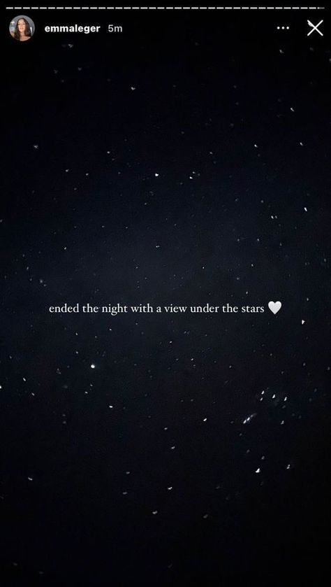 Night Time Instagram Story, Night Vibes Caption, Positive Good Night Quotes, Sky Captions, Moon And Star Quotes, Chill Girl, One Word Caption, Insta Caption, Law Of Karma