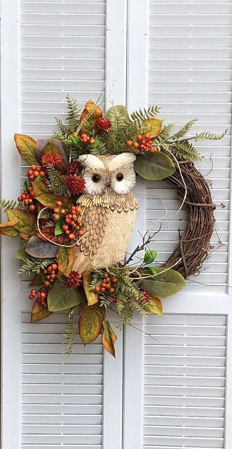 Owl Wreath, Fall Decor Wreaths, Fall Owl, Fall Thanksgiving Wreaths, Owl Wreaths, Door Wreaths Diy, Fall Door Decorations, Door Wreaths Fall, Fall Thanksgiving Decor