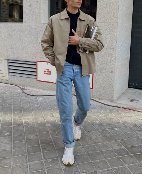 Fall Ootd Men, Men Casual Outfit 2023, Men City Outfit, Straight Leg Mens Outfit, How To Dress Your Boyfriend Men Mens Fashion, Men Ootd Aesthetic, Men Fashion Fall 2023, Straight Fit Pants Outfit, Men Fall 2023 Fashion