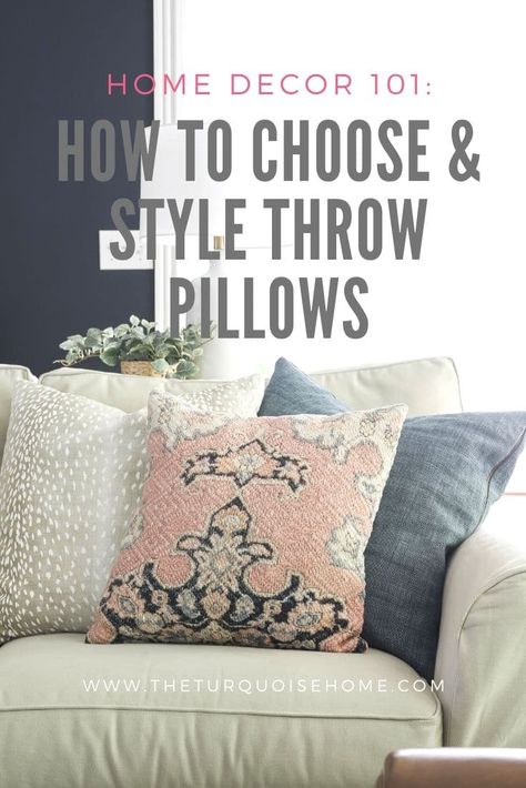 Cottage Throw Pillows Couch, Throw Pillows For Sofa Living Rooms, How To Decorate With Throw Pillows, Throw Pillows On Sofa, How To Choose Pillows For Couch, How To Style Couch Pillows, Couch Throw Pillows Ideas, Sofa Pillows Ideas Living Rooms, Hot Pink Throw Pillows