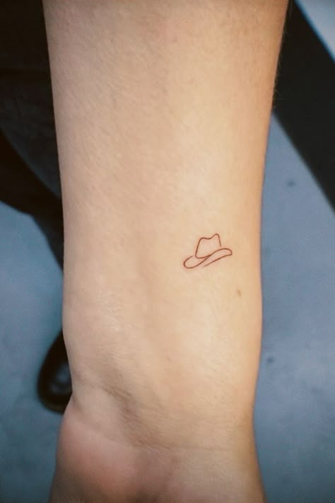 Cowboy Small Tattoo, Cowboy Hat Finger Tattoo, Cowboy Hat Tattoo Ideas, Little Cowboy Hat Tattoo, Fine Line Cowboy Hat Tattoo, Tiny Cowboy Hat Tattoo, Mini Cowboy Hat Tattoo, Cowboy Hat Nails, Yee Haw Tattoo