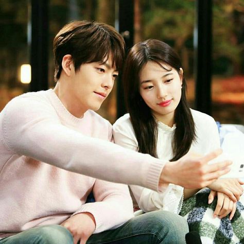 Suzy Uncontrollably Fond, Uncontrollably Fond Kdrama, Bea Suzy, Uncontrollably Fond, Hospital Photography, Drama Tv Shows, Tv Time, Korean Drama Movies, Woo Bin