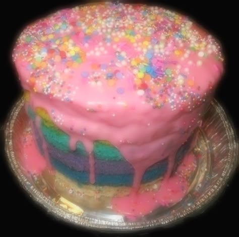 Kidcore Food, Pastel Cupcakes, 귀여운 음식 그림, Rainbow Food, Pretty Birthday Cakes, Pinkie Pie, Cute Desserts, Kid Core, Pretty Cakes