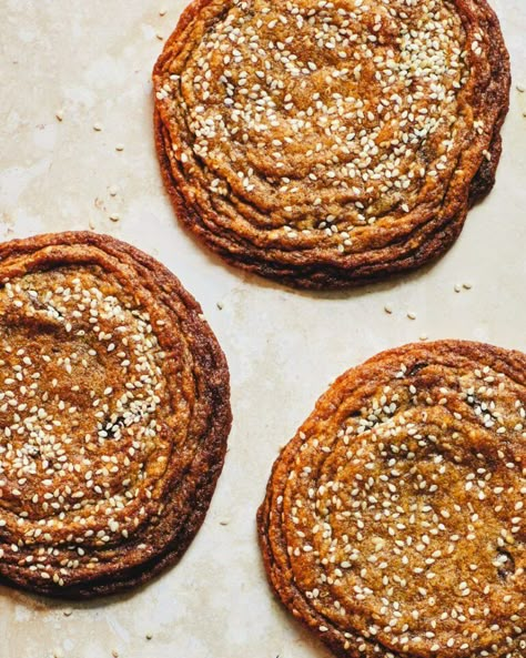 Chocolate miso pan-bang cookies - delicious. magazine Pan Banging Cookies, Miso Cookie Recipe, Miso Chocolate Chip Cookies, Miso Cookies, Toffee Cookie Recipe, Miso Recipe, Large Cookies, Sesame Cookies, Easy Carrot Cake