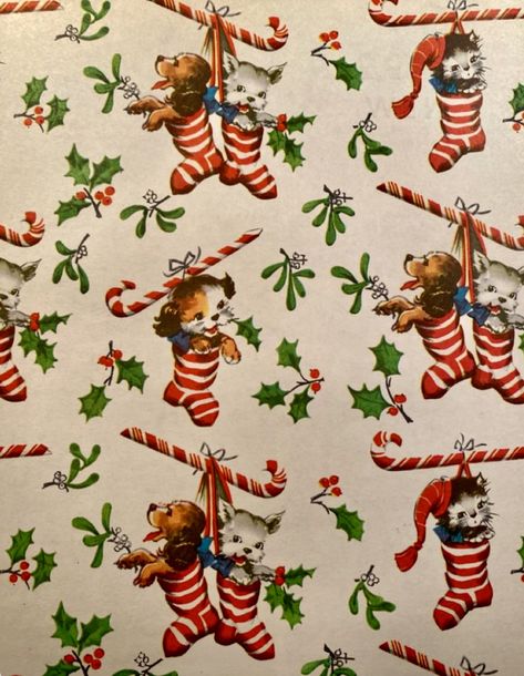 70s Christmas Wrapping Paper, Retro Christmas Wrapping Paper, Vintage Wrapping Paper Christmas, Old Fashioned Christmas Gifts, Diy Christmas Wrapping Paper, Paint Santa, Rapping Paper, Wrapping Paper Vintage, Thrift Wishlist