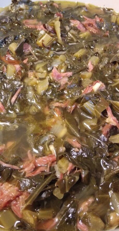 Collard Greens Stove Top, Collard Greens With Neck Bones, Greens Recipe Soul Food Smoked Turkey, Smoked Turkey Collard Greens, Best Collard Greens Recipe Smoked Turkey, Kale With Smoked Turkey, Smoked Collard Greens Recipe, Collard Greens Turkey Neck, Turkey Neck Collard Greens