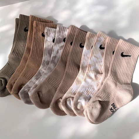 Aesthetic Socks, Cute Nike Outfits, Nike Socks, Cute Nike, Cute Nike Shoes, Cute Nikes, Cute Socks, Swag Shoes, Nike Kids