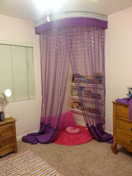 DIY-Children's room reading nook. Made with curtains, sheers, and plastic rain gutters for book shelves. Girls Reading Nook, Reading Corners, Reading Nooks, Princess Room, Daughters Room, Big Girl Rooms, Toddler Room, Kids' Room